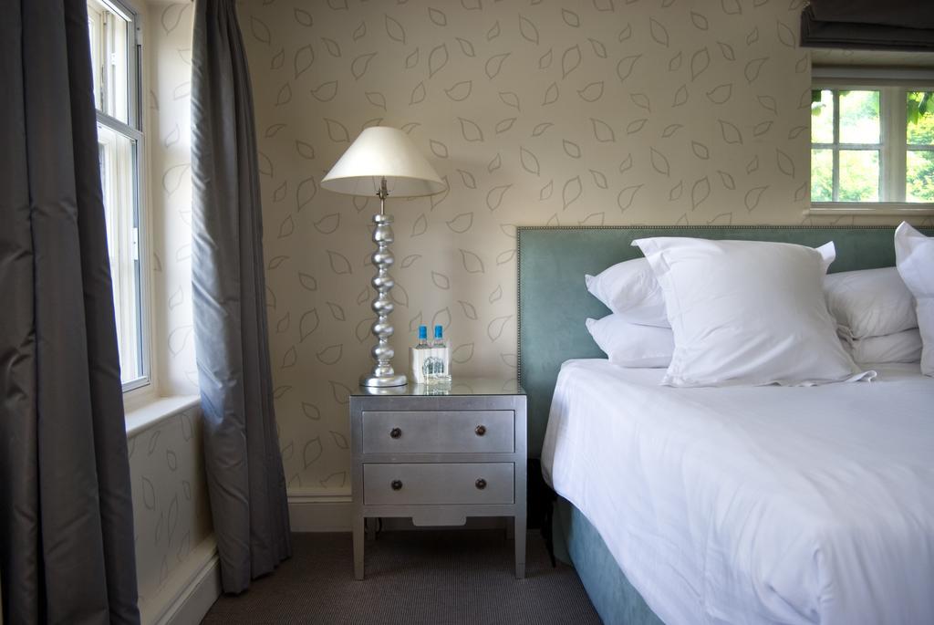 Hotel The Old Bridge Huntingdon Pokoj fotografie